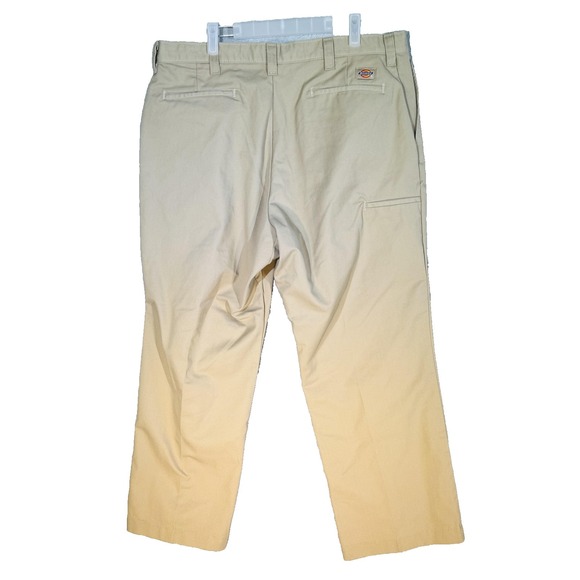 Dickies Pants Mens 40x29 Beige Khakis Polyester Cotton Zip Fly W541E5F - Picture 2 of 9